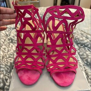 Vince Camuto super cute and fun fuchsia heal sandals